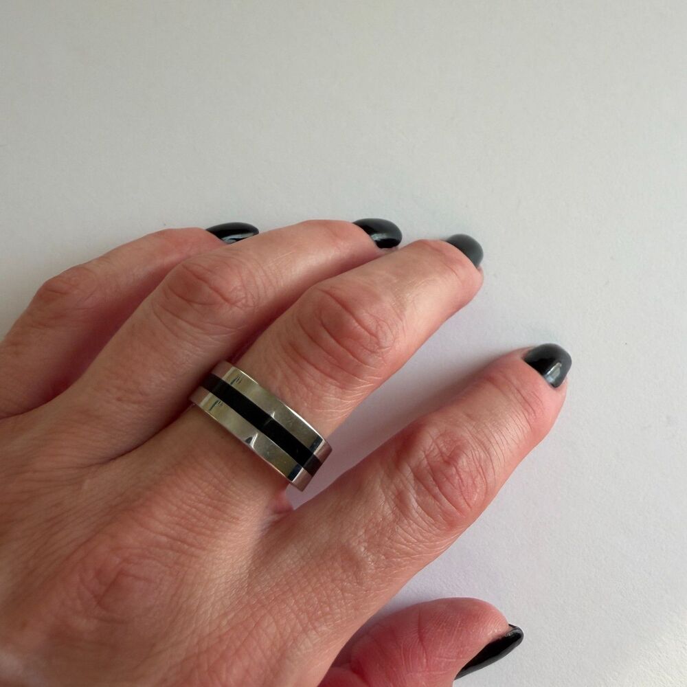 Silver Tone Band Ring Black Stripe Minimal Modern Unisex Sz 9